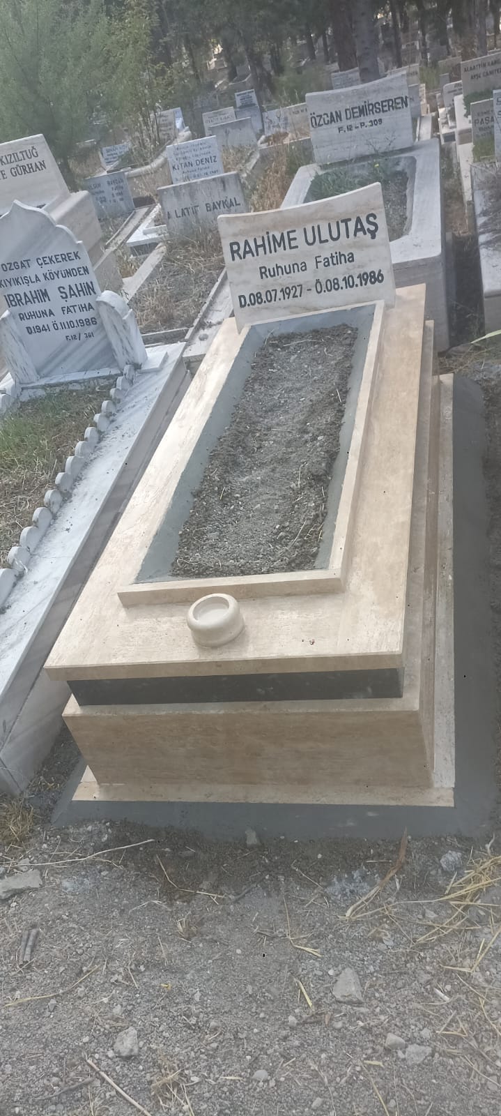 ay-mezar-bakim-hizmetleri-0 (14) ay-mezar-bakim-hizmetleri-0 (14)