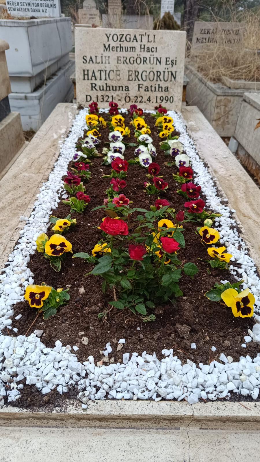 ay-mezar-bakim-hizmetleri-00 (28) ay-mezar-bakim-hizmetleri-00 (28)