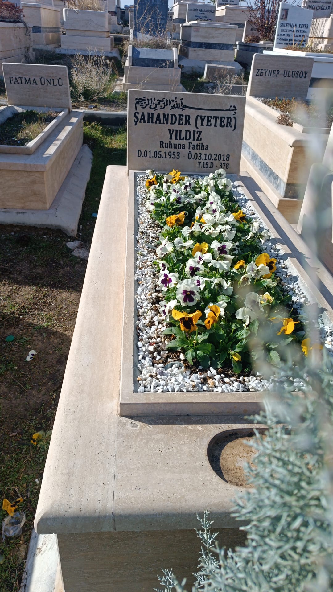 ay-mezar-bakim-hizmetleri-00 (31) ay-mezar-bakim-hizmetleri-00 (31)