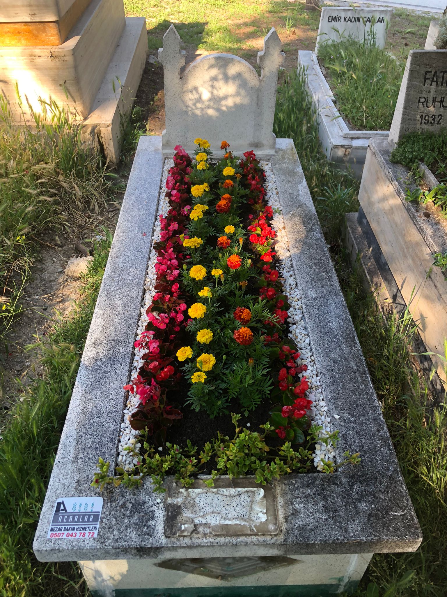 ay-mezar-bakim-hizmetleri-00 (41) ay-mezar-bakim-hizmetleri-00 (41)
